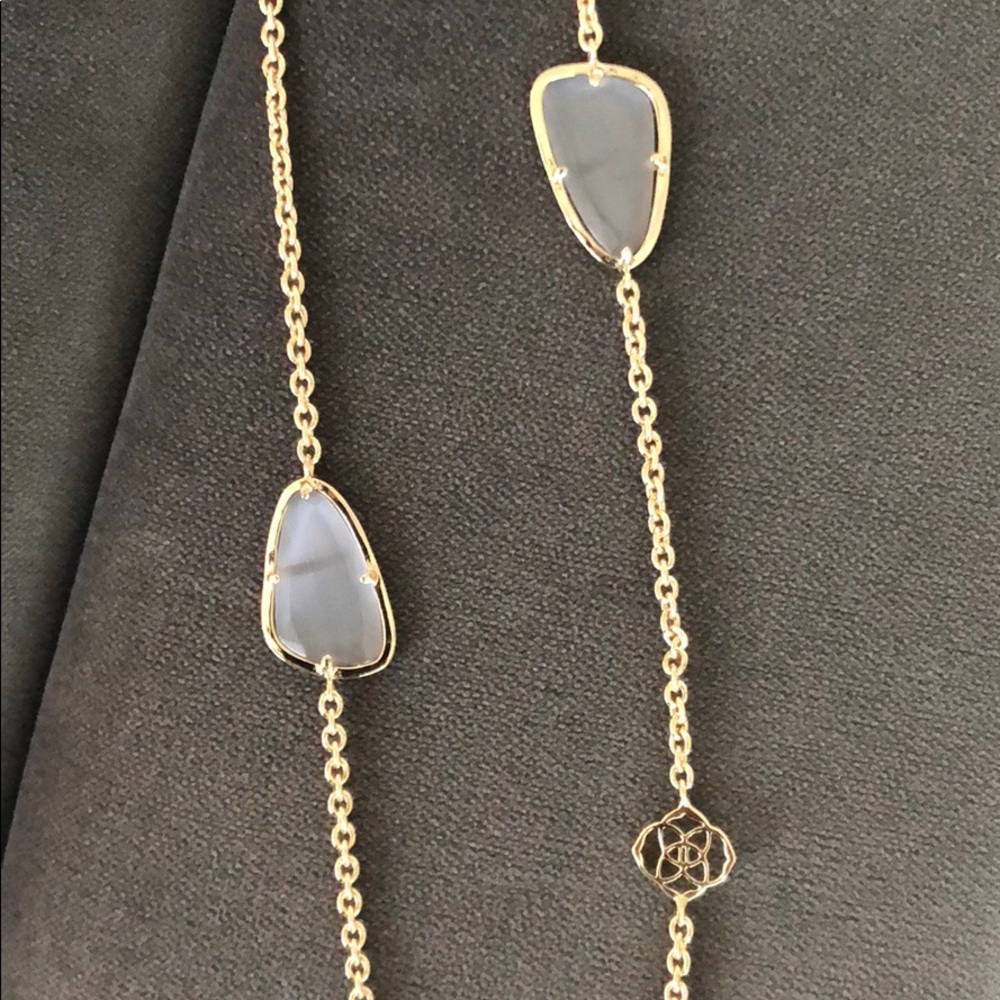 Kendra Scott grey and gold necklace